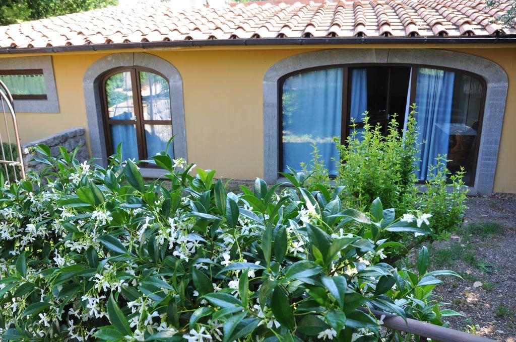 Piccolo Feudo Green Resort (Adults Only) Viterbo Phòng bức ảnh
